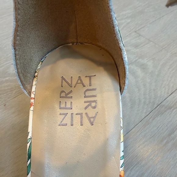 Naturalizer Vera Floral Dress sandals, EUC , sz 8.5 - Picture 8 of 11
